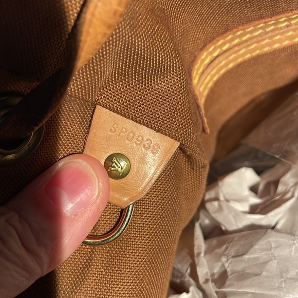 Louis Vuitton Monogram Backpack - Picture 17 of 17